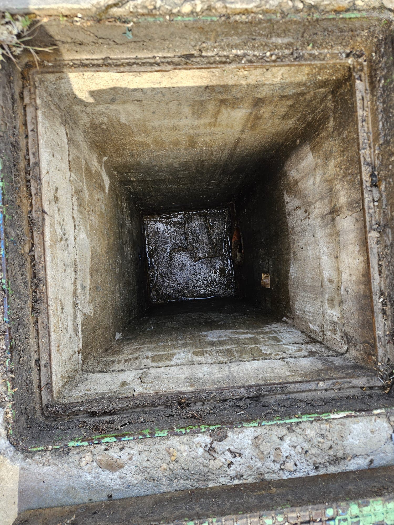 Inspección y desatasco de pozos