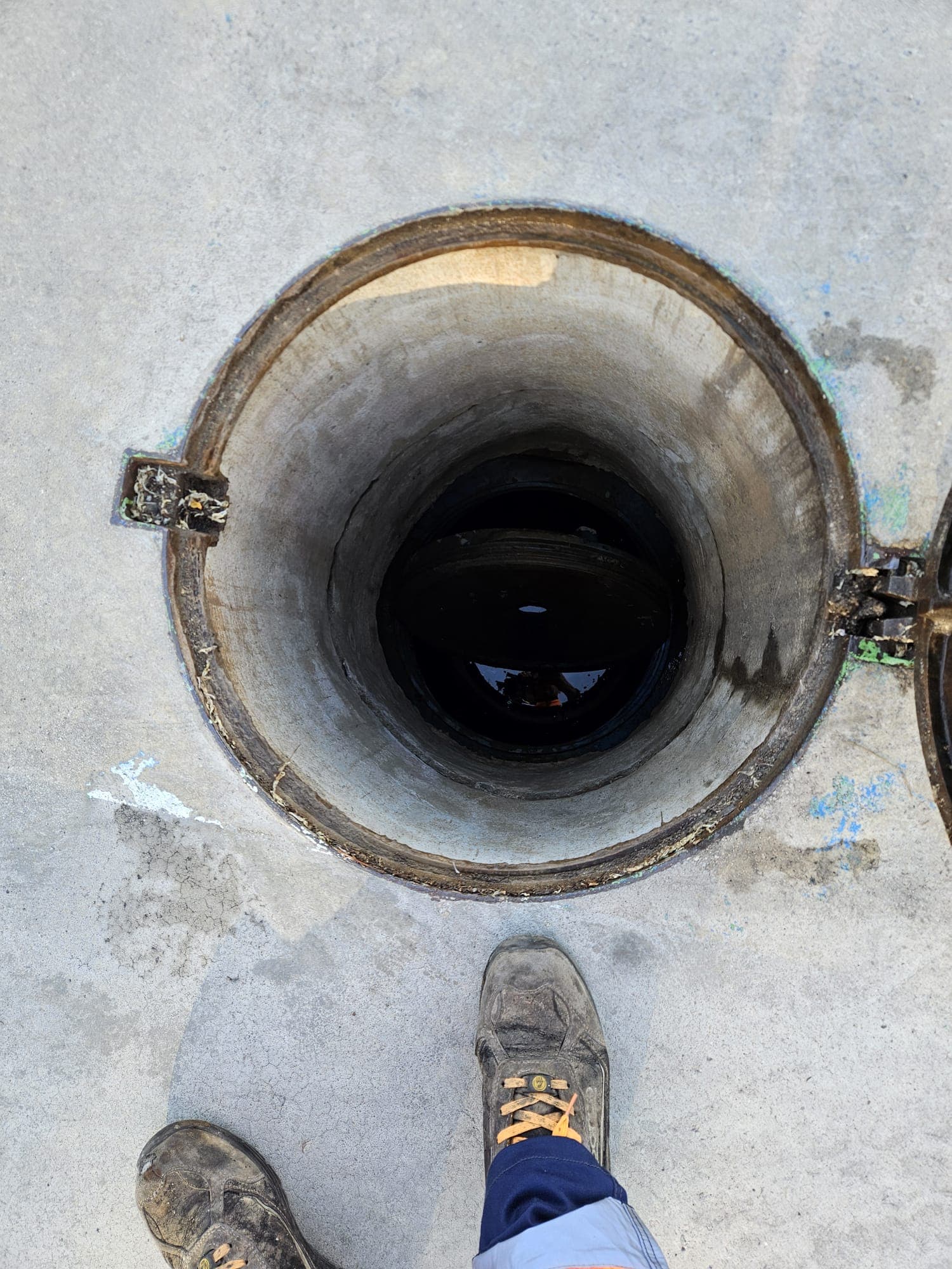 Inspección y desatasco de pozos
